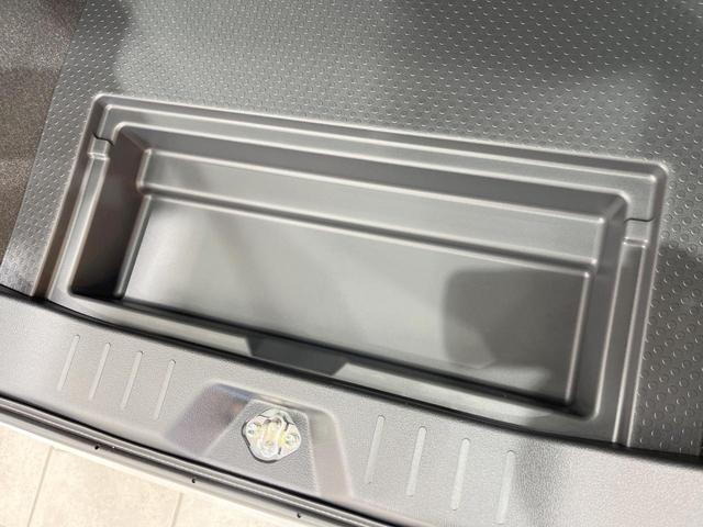 ルーミー カスタムＧ－Ｔ　登録済未使用車　両側電動ドア　全周囲カメラ　衝突被害軽減システム　レーダークルーズ　コーナーセンサー　スマートキー　ＬＥＤヘッド　純正１５インチアルミ　オートライト　オートエアコン（53枚目）