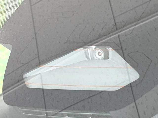 �y�g���^�Z�[�t�e�B�Z���X�z���s���ɑO���̎ԗ�����F�����A�Փ˂������Ȏ��͌x��ƃu���[�L�ŏՓˉ���Ɣ�Q�y�����A�V�X�g�B�����S�Ƀh���C�u�����y���݂��������܂��B