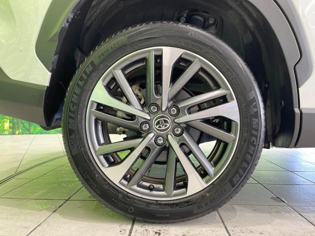 �y�����P�W�C���`�A���~�z�C�[���z�O�ςɃ}�b�`���������A���~�z�C�[���𑕒����Ă���܂��B�e��ЊO�A���~�z�C�[����A�X�^�b�h���X�^�C�����戵�����Ă���܂��B���񂲑��k����������