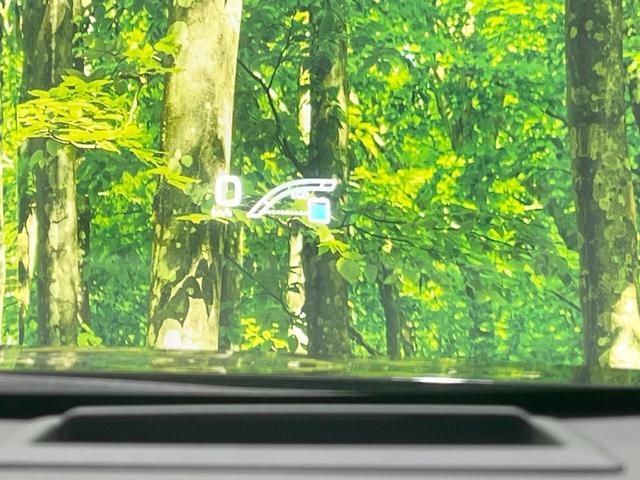 プリウス Ｓセーフティプラス　フルエアロ　ＳＤナビ　バックカメラ　衝突被害軽減システム　レーダークルーズ　禁煙車　レザー調シート　コーナーセンサー　スマートキー　ＬＥＤヘッド　ビルトインＥＴＣ　車線逸脱警報　オートライト（49枚目）