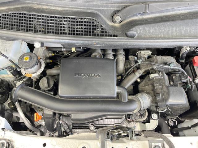 Ｎ－ＢＯＸ ベースグレード　電動スライドドア　バックカメラ　衝突被害軽減システム　レーダークルーズ　禁煙車　コーナーセンサー　スマートキー　ＬＥＤヘッド　ＥＴＣ　車線逸脱警報　オートライト　オートエアコン　Ｂｌｕｅｔｏｏｔｈ（18枚目）