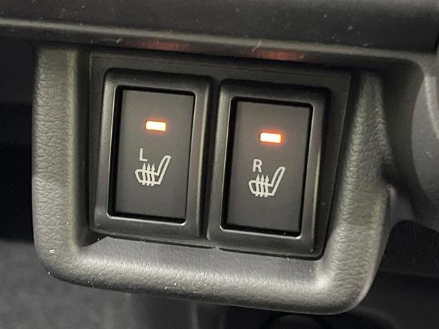 スペーシアカスタム ハイブリッドＸＳ　届出済未使用車　両側電動ドア　衝突被害軽減システム　レーダークルーズ　ハーフレザーシート　コーナーセンサー　スマートキー　ＬＥＤヘッド　純正１５インチアルミ　オートハイビーム　車線逸脱警報（5枚目）