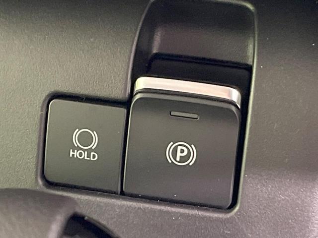 スペーシアカスタム ハイブリッドＸＳ　届出済未使用車　両側電動ドア　衝突被害軽減システム　レーダークルーズ　ハーフレザーシート　コーナーセンサー　スマートキー　ＬＥＤヘッド　純正１５インチアルミ　オートハイビーム　車線逸脱警報（7枚目）