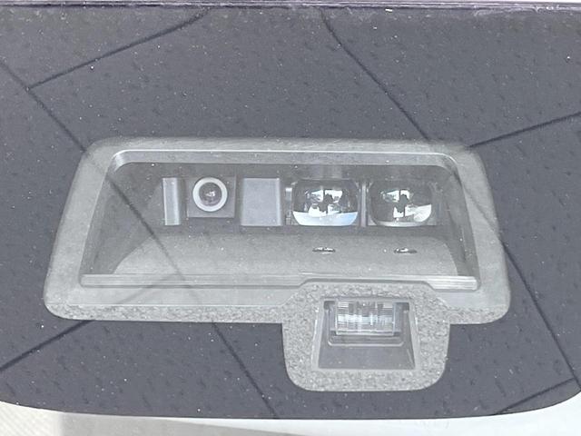 �y�X�Y�L�@�Z�[�t�e�B�T�|�[�g�z���s���ɑO���̎ԗ�����F�����A�Փ˂������Ȏ��͌x��ƃu���[�L�ŏՓˉ���Ɣ�Q�y�����A�V�X�g�B�����S�Ƀh���C�u�����y���݂��������܂��B