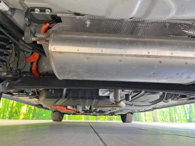 シエンタ ハイブリッドＺ　両側電動ドア　全周囲カメラ　衝突被害軽減システム　レーダークルーズ　禁煙車　コーナーセンサー　スマートキー　ＬＥＤヘッド　ＥＴＣ２．０　オートハイビーム　オートライト　オートエアコン（19枚目）