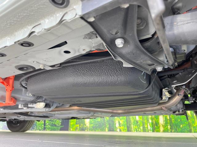 シエンタ ハイブリッドＺ　両側電動ドア　全周囲カメラ　衝突被害軽減システム　レーダークルーズ　禁煙車　コーナーセンサー　スマートキー　ＬＥＤヘッド　ＥＴＣ２．０　オートハイビーム　オートライト　オートエアコン（22枚目）