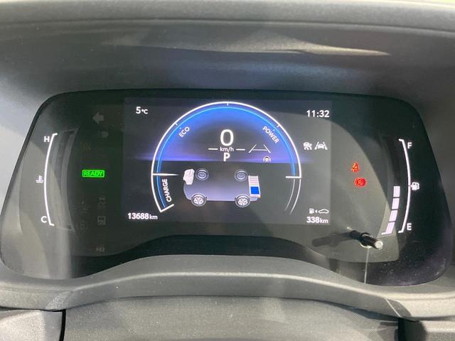 シエンタ ハイブリッドＺ　両側電動ドア　全周囲カメラ　衝突被害軽減システム　レーダークルーズ　禁煙車　コーナーセンサー　スマートキー　ＬＥＤヘッド　ＥＴＣ２．０　オートハイビーム　オートライト　オートエアコン（35枚目）