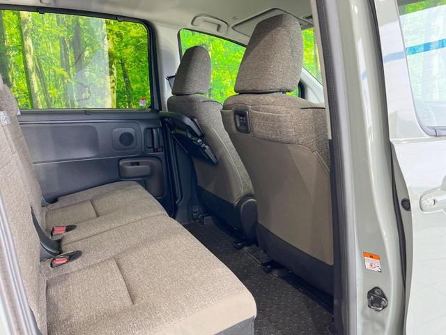 シエンタ ハイブリッドＺ　両側電動ドア　全周囲カメラ　衝突被害軽減システム　レーダークルーズ　禁煙車　コーナーセンサー　スマートキー　ＬＥＤヘッド　ＥＴＣ２．０　オートハイビーム　オートライト　オートエアコン（55枚目）