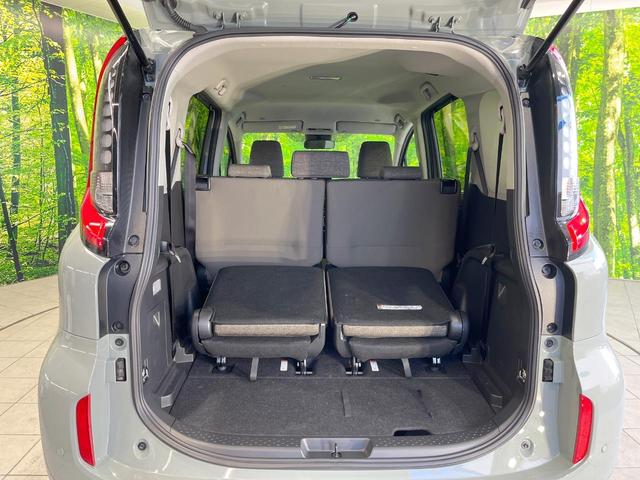 シエンタ ハイブリッドＺ　両側電動ドア　全周囲カメラ　衝突被害軽減システム　レーダークルーズ　禁煙車　コーナーセンサー　スマートキー　ＬＥＤヘッド　ＥＴＣ２．０　オートハイビーム　オートライト　オートエアコン（59枚目）