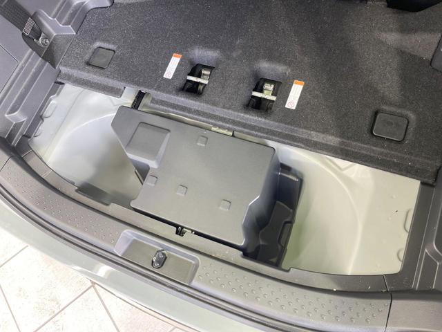 シエンタ ハイブリッドＺ　両側電動ドア　全周囲カメラ　衝突被害軽減システム　レーダークルーズ　禁煙車　コーナーセンサー　スマートキー　ＬＥＤヘッド　ＥＴＣ２．０　オートハイビーム　オートライト　オートエアコン（61枚目）