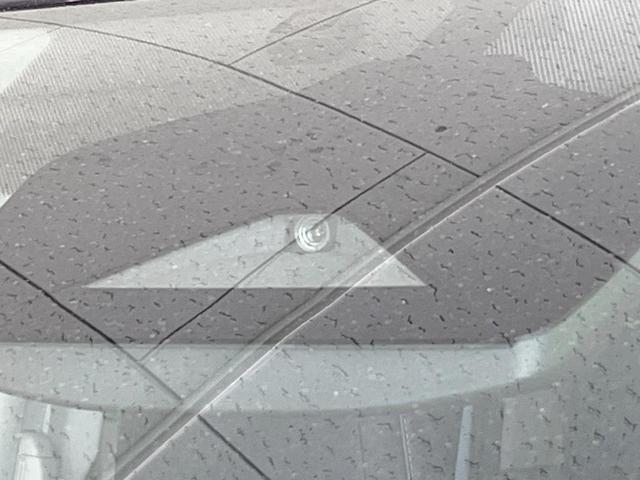 セレナ ハイウェイスターＶ　両側電動ドア　ＳＤナビ　バックカメラ　衝突被害軽減システム　レーダークルーズ　コーナーセンサー　スマートキー　ＬＥＤヘッド　ＥＴＣ　純正１６インチアルミ　オートハイビーム　車線逸脱警報　オートライト（3枚目）