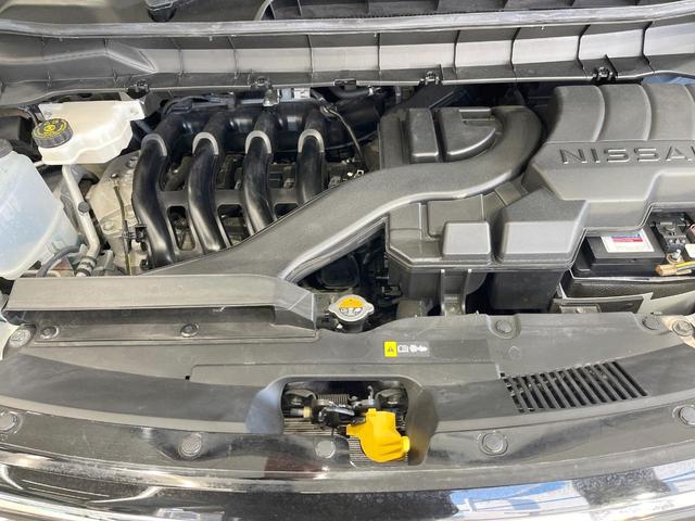 セレナ ハイウェイスターＶ　両側電動ドア　ＳＤナビ　バックカメラ　衝突被害軽減システム　レーダークルーズ　コーナーセンサー　スマートキー　ＬＥＤヘッド　ＥＴＣ　純正１６インチアルミ　オートハイビーム　車線逸脱警報　オートライト（19枚目）