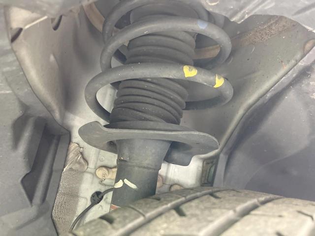 セレナ ハイウェイスターＶ　両側電動ドア　ＳＤナビ　バックカメラ　衝突被害軽減システム　レーダークルーズ　コーナーセンサー　スマートキー　ＬＥＤヘッド　ＥＴＣ　純正１６インチアルミ　オートハイビーム　車線逸脱警報　オートライト（24枚目）