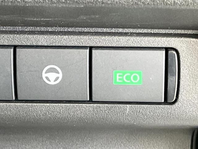 セレナ ハイウェイスターＶ　両側電動ドア　ＳＤナビ　バックカメラ　衝突被害軽減システム　レーダークルーズ　コーナーセンサー　スマートキー　ＬＥＤヘッド　ＥＴＣ　純正１６インチアルミ　オートハイビーム　車線逸脱警報　オートライト（39枚目）