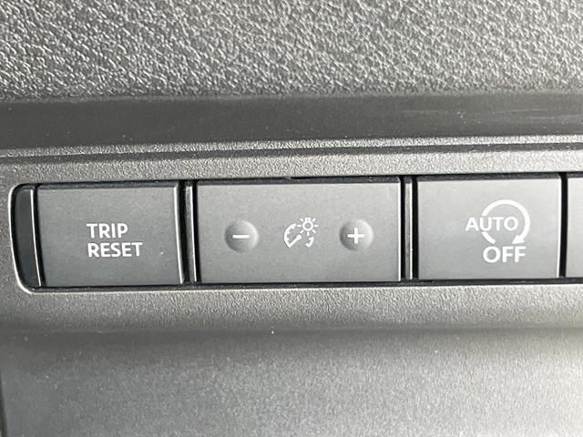 セレナ ハイウェイスターＶ　両側電動ドア　ＳＤナビ　バックカメラ　衝突被害軽減システム　レーダークルーズ　コーナーセンサー　スマートキー　ＬＥＤヘッド　ＥＴＣ　純正１６インチアルミ　オートハイビーム　車線逸脱警報　オートライト（40枚目）