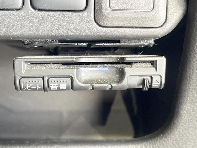 デイズ ハイウェイスター　Ｘ　純正ＳＤナビ　スマートキー　ＨＩＤヘッド　純正１４インチアルミ　オートエアコン　アイドリングストップ　電動格納ミラー　純正革巻きステアリング　ＣＤ　ＤＶＤ再生　フルセグ（6枚目）