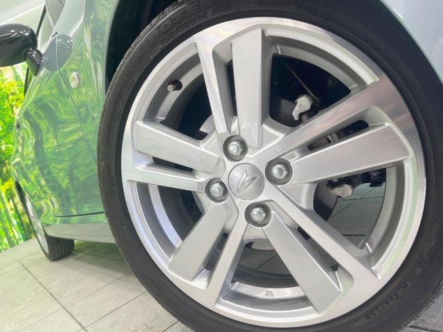 �y�����P�U�C���`�A���~�z�C�[���z�O�ςɃ}�b�`���������A���~�z�C�[���𑕒����Ă���܂��B�e��ЊO�A���~�z�C�[����A�X�^�b�h���X�^�C�����戵�����Ă���܂��B���񂲑��k����������