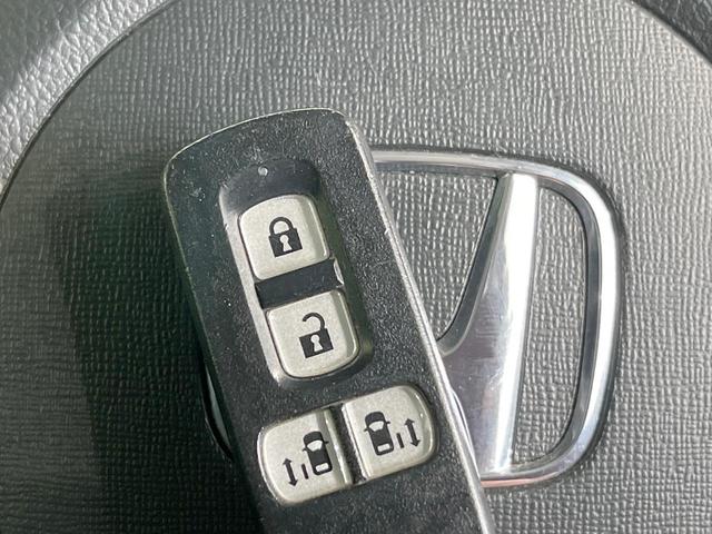 �y�g���������X�}�[�g�L�[�z�J�o����|�P�b�g�ɓ��ꂽ�܂܂ł��h�A�̎{���E�������\�ȃX�}�[�g�L�[�𑕔��B�G���W���̃I���E�I�t�����J�M�����o���K�v����������Ƃ��Ă��֗��ł���