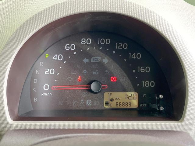 パッソ プラスハナ　Ｃパッケージ　純正ＳＤナビ　バックカメラ　衝突被害軽減システム　禁煙車　スマートキー　ビルトインＥＴＣ　Ｂｌｕｅｔｏｏｔｈ　ＣＤ　ＤＶＤ再生　フルセグ（34枚目）