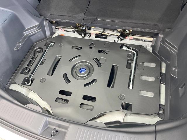 アクア Ｚ　モデリスタ　純正ディスプレイオーディオ　衝突被害軽減システム　レーダークルーズ　全周囲カメラ　ドラレコ　コーナーセンサー　スマートキー　ＬＥＤヘッド　純正１６インチアルミ　オートハイビーム（58枚目）