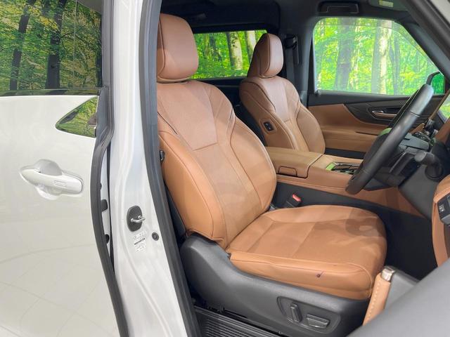 ヴェルファイアハイブリッド Z プレミア ガラスルーフ 純正ディスプレイオーディオ 衝突被害軽減システム レーダークルーズ 両側電動ドア 全周囲カメラ 電動リアゲート レザーシート 前席シートエアコン リアシートエアコン ドラレコ(8枚目)