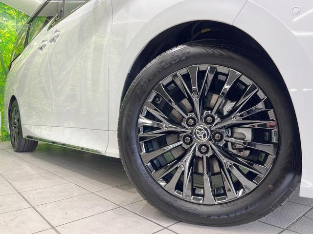 ヴェルファイアハイブリッド Z プレミア ガラスルーフ 純正ディスプレイオーディオ 衝突被害軽減システム レーダークルーズ 両側電動ドア 全周囲カメラ 電動リアゲート レザーシート 前席シートエアコン リアシートエアコン ドラレコ(14枚目)