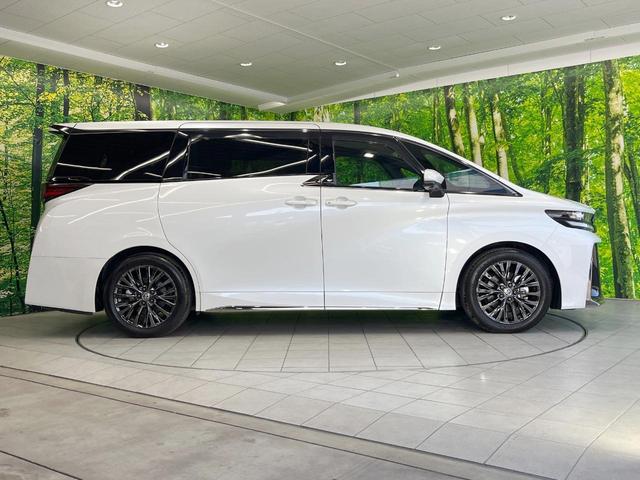 ヴェルファイアハイブリッド Z プレミア ガラスルーフ 純正ディスプレイオーディオ 衝突被害軽減システム レーダークルーズ 両側電動ドア 全周囲カメラ 電動リアゲート レザーシート 前席シートエアコン リアシートエアコン ドラレコ(31枚目)