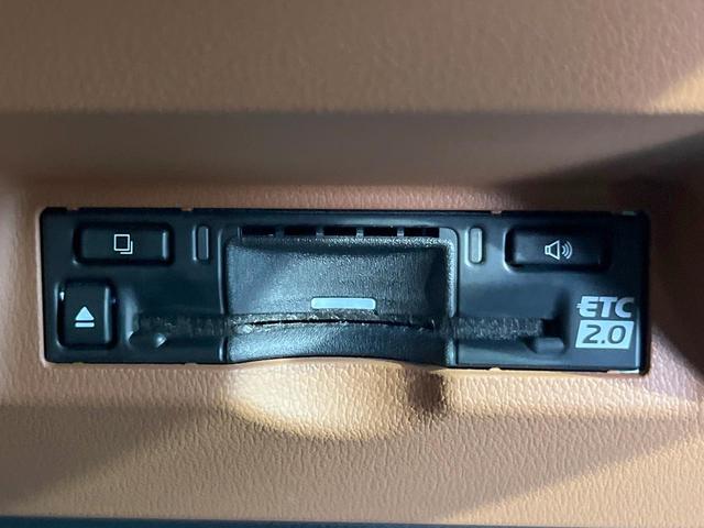 ヴェルファイアハイブリッド Z プレミア ガラスルーフ 純正ディスプレイオーディオ 衝突被害軽減システム レーダークルーズ 両側電動ドア 全周囲カメラ 電動リアゲート レザーシート 前席シートエアコン リアシートエアコン ドラレコ(44枚目)