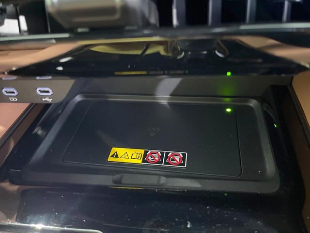 ヴェルファイアハイブリッド Z プレミア ガラスルーフ 純正ディスプレイオーディオ 衝突被害軽減システム レーダークルーズ 両側電動ドア 全周囲カメラ 電動リアゲート レザーシート 前席シートエアコン リアシートエアコン ドラレコ(48枚目)