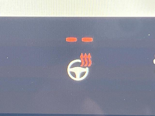 ヴェルファイアハイブリッド Z プレミア ガラスルーフ 純正ディスプレイオーディオ 衝突被害軽減システム レーダークルーズ 両側電動ドア 全周囲カメラ 電動リアゲート レザーシート 前席シートエアコン リアシートエアコン ドラレコ(52枚目)