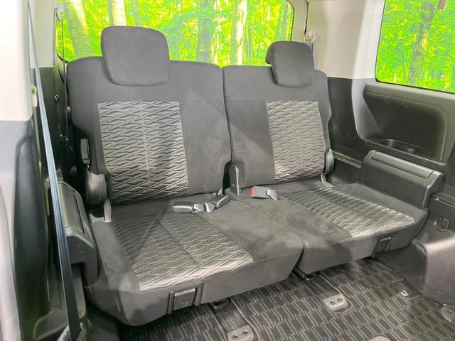 デリカＤ：５ Ｐ　４ＷＤ　ディーゼル（軽油）　ＳＤナビ　衝突被害軽減システム　レーダークルーズ　バックカメラ　両側電動ドア　スマートキー　ＬＥＤヘッド　ＥＴＣ　パワーシート　純正１８インチアルミ　車線逸脱警報（10枚目）