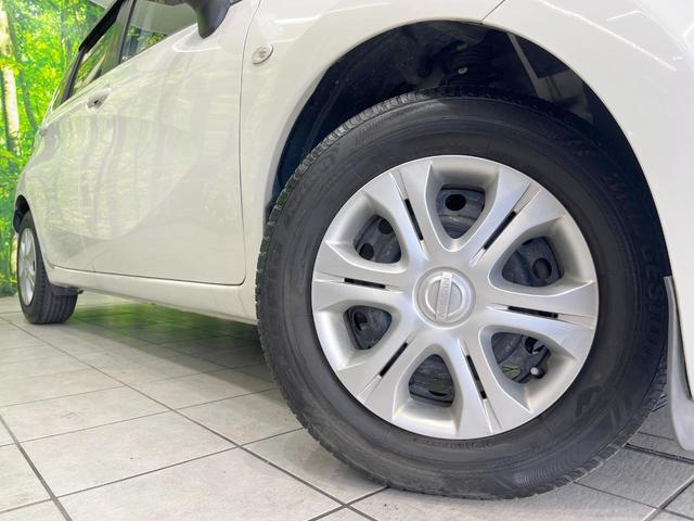 ノート Ｘ　ＤＩＧ－Ｓ　ナビ　スマートキー　ＥＴＣ　純正１４インチアルミ　オートエアコン　アイドリングストップ　ＣＤ　電動格納ミラー　トラクションコントロール（13枚目）