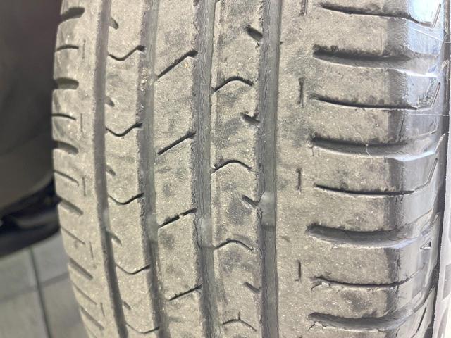 ノート Ｘ　ＤＩＧ－Ｓ　ナビ　スマートキー　ＥＴＣ　純正１４インチアルミ　オートエアコン　アイドリングストップ　ＣＤ　電動格納ミラー　トラクションコントロール（24枚目）