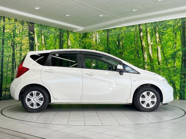 ノート Ｘ　ＤＩＧ－Ｓ　ナビ　スマートキー　ＥＴＣ　純正１４インチアルミ　オートエアコン　アイドリングストップ　ＣＤ　電動格納ミラー　トラクションコントロール（30枚目）