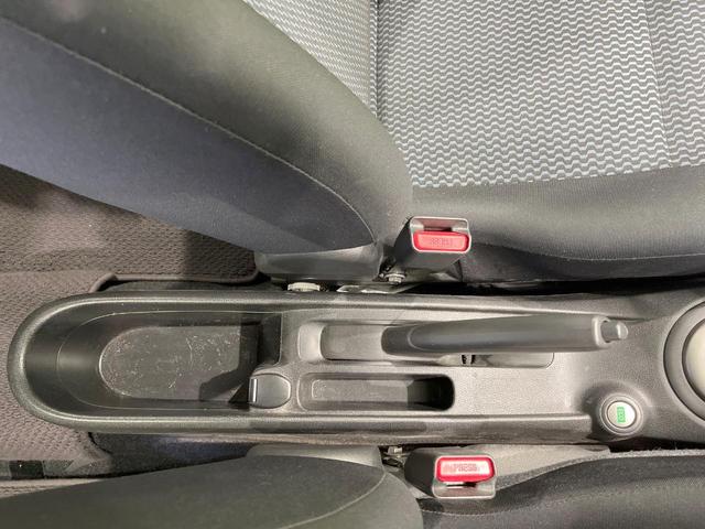 ノート Ｘ　ＤＩＧ－Ｓ　ナビ　スマートキー　ＥＴＣ　純正１４インチアルミ　オートエアコン　アイドリングストップ　ＣＤ　電動格納ミラー　トラクションコントロール（50枚目）