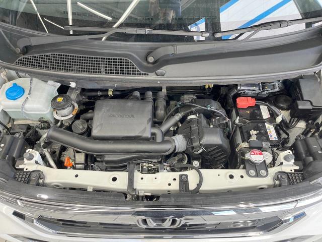 N-BOXカスタム L 純正SDナビ バックカメラ 衝突被害軽減システム 禁煙車 シートヒーター コーナーセンサー スマートキー LEDヘッド ビルトインETC クルコン 純正14インチアルミ 車線逸脱警報 オートライト(18枚目)