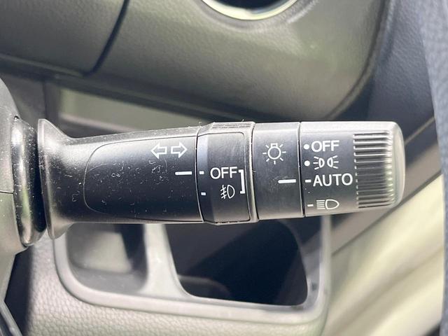 N-BOXカスタム L 純正SDナビ バックカメラ 衝突被害軽減システム 禁煙車 シートヒーター コーナーセンサー スマートキー LEDヘッド ビルトインETC クルコン 純正14インチアルミ 車線逸脱警報 オートライト(31枚目)