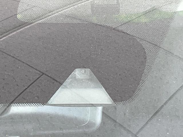 ノート e-パワー X 純正SDナビ 全周囲カメラ 衝突被害軽減システム コーナーセンサー スマートキー ETC オートライト オートエアコン 車線逸脱警報 Bluetooth CD DVD再生 フルセグ(3枚目)