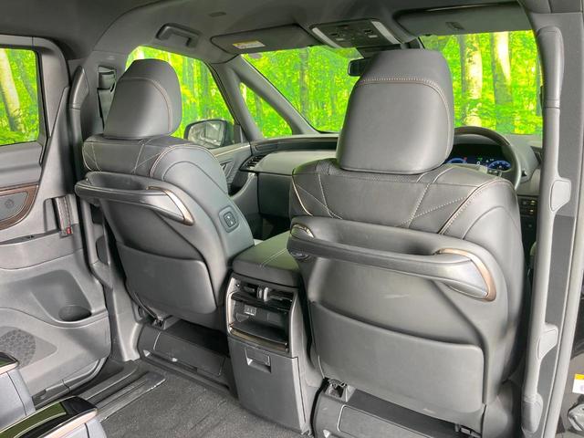 ヴェルファイアハイブリッド Ｚ　プレミア　ガラスルーフ　両側電動ドア　全周囲カメラ　衝突被害軽減システム　レーダークルーズ　禁煙車　電動リアゲート　レザーシート　前席シートエアコン　リアシートエアコン　コーナーセンサー　スマートキー（51枚目）