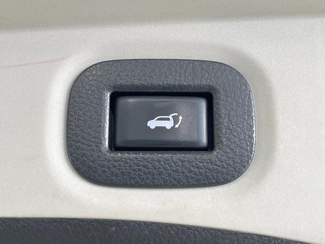 エクストレイル 20Xi 4WD 純正SDナビ 全周囲カメラ 衝突被害軽減システム レーダークルーズ 禁煙車 電動リアゲート コーナーセンサー スマートキー LEDヘッド ビルトインETC 純正18インチアルミ 車線逸脱警報(6枚目)