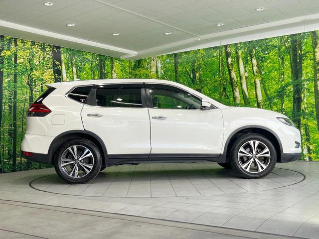 エクストレイル 20Xi 4WD 純正SDナビ 全周囲カメラ 衝突被害軽減システム レーダークルーズ 禁煙車 電動リアゲート コーナーセンサー スマートキー LEDヘッド ビルトインETC 純正18インチアルミ 車線逸脱警報(23枚目)