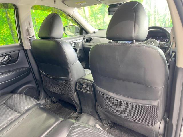 エクストレイル 20Xi 4WD 純正SDナビ 全周囲カメラ 衝突被害軽減システム レーダークルーズ 禁煙車 電動リアゲート コーナーセンサー スマートキー LEDヘッド ビルトインETC 純正18インチアルミ 車線逸脱警報(48枚目)