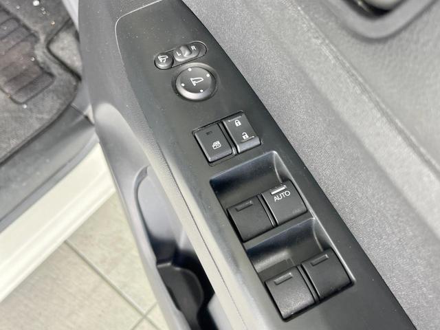 N-BOX G・Lパッケージ SDナビ 電動スライドドア スマートキー ビルトインETC オートエアコン 電動格納ミラー CD DVD再生 地デジ トラクションコントロール(39枚目)