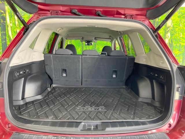 フォレスター アドバンス　４ＷＤ　純正ＳＤナビ　衝突被害軽減システム　レーダークルーズ　禁煙車　電動リアゲート　全席シートヒーター　コーナーセンサー　スマートキー　ＬＥＤヘッド　ビルトインＥＴＣ　純正１８インチアルミ（10枚目）