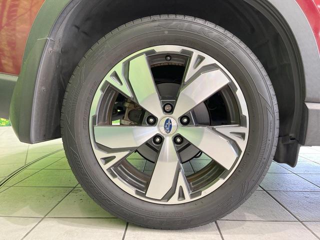 フォレスター アドバンス　４ＷＤ　純正ＳＤナビ　衝突被害軽減システム　レーダークルーズ　禁煙車　電動リアゲート　全席シートヒーター　コーナーセンサー　スマートキー　ＬＥＤヘッド　ビルトインＥＴＣ　純正１８インチアルミ（13枚目）