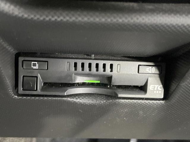 ライズ Ｚ　エアロ　純正ＳＤナビ　バックカメラ　衝突被害軽減システム　レーダークルーズ　ドラレコ　コーナーセンサー　スマートキー　ＬＥＤヘッド　ビルトインＥＴＣ　純正１７インチアルミ　車線逸脱警報　オートライト（8枚目）