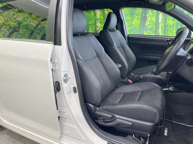 カローラフィールダー １．５Ｇ　ダブルバイビー　純正ＳＤナビ　バックカメラ　衝突被害軽減システム　禁煙車　ハーフレザーシート　スマートキー　ＬＥＤヘッド　純正１６インチアルミ　オートハイビーム　車線逸脱警報　オートライト　オートエアコン（8枚目）