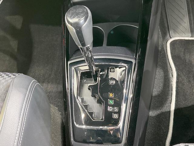 カローラフィールダー １．５Ｇ　ダブルバイビー　純正ＳＤナビ　バックカメラ　衝突被害軽減システム　禁煙車　ハーフレザーシート　スマートキー　ＬＥＤヘッド　純正１６インチアルミ　オートハイビーム　車線逸脱警報　オートライト　オートエアコン（40枚目）