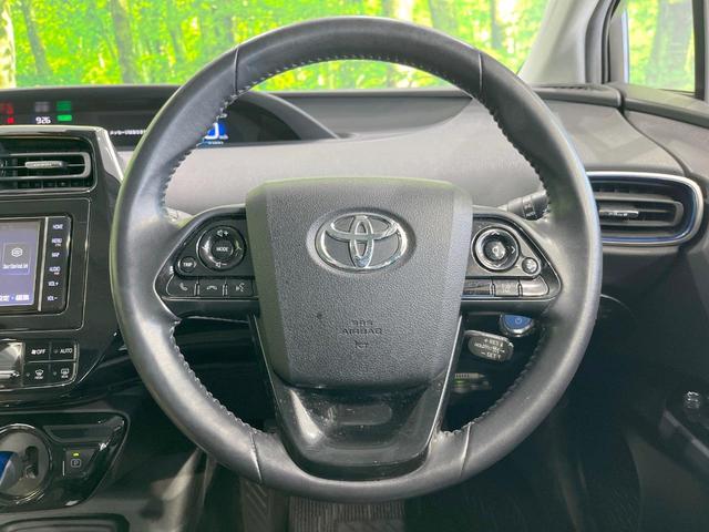 プリウス Ｓツーリングセレクション　純正ＳＤナビ　バックカメラ　衝突被害軽減システム　レーダークルーズ　禁煙車　シートヒーター　コーナーセンサー　スマートキー　ＬＥＤヘッド　ビルトインＥＴＣ　純正１７インチアルミ　オートハイビーム（11枚目）