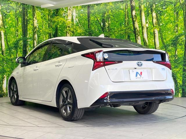 プリウス Ｓツーリングセレクション　純正ＳＤナビ　バックカメラ　衝突被害軽減システム　レーダークルーズ　禁煙車　シートヒーター　コーナーセンサー　スマートキー　ＬＥＤヘッド　ビルトインＥＴＣ　純正１７インチアルミ　オートハイビーム（23枚目）